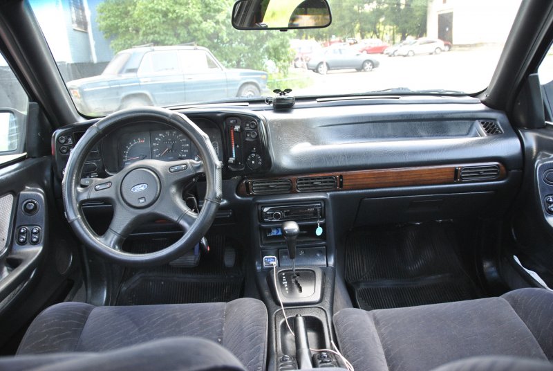 Ford Scorpio 2 салон