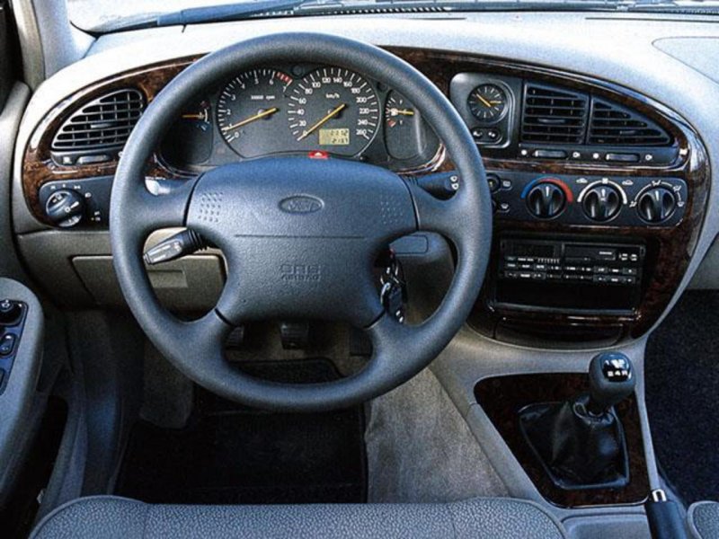 Ford Scorpio 1996 Salon
