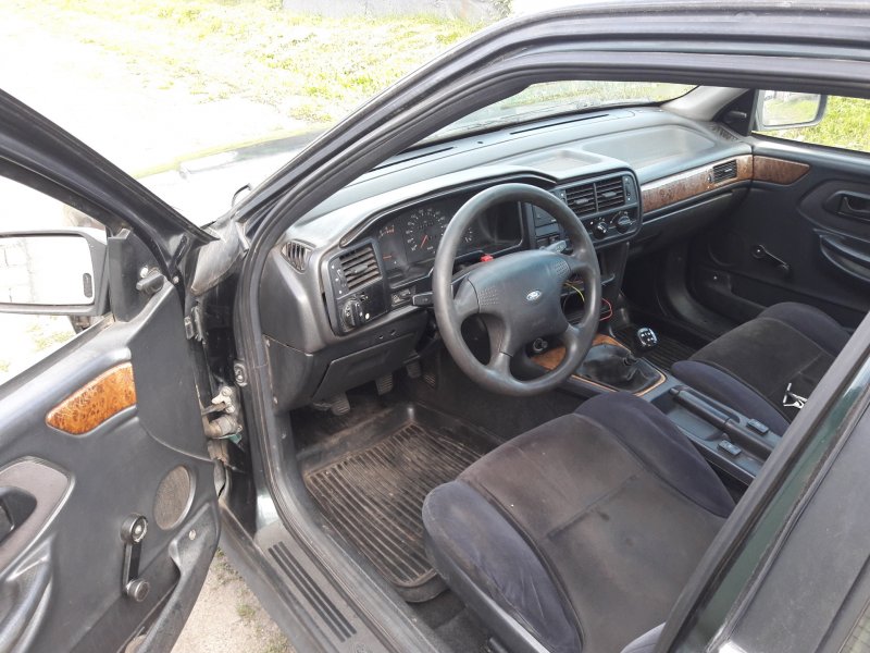 Ford Scorpio 1993 2.0 салон