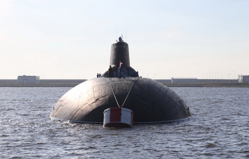 Подлодка акула Дмитрий Донской