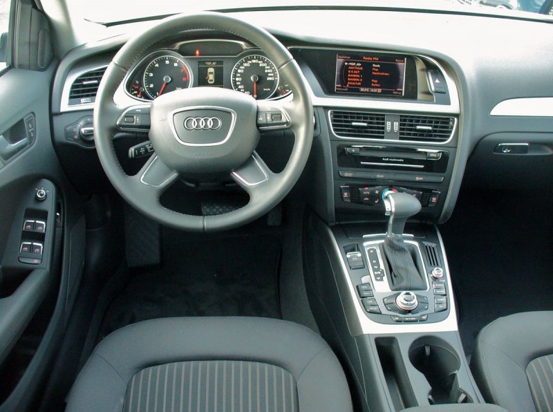 Audi a4 b8 Рестайлинг салон