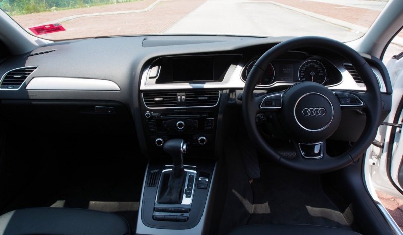 Audi a4 IV b8 салон