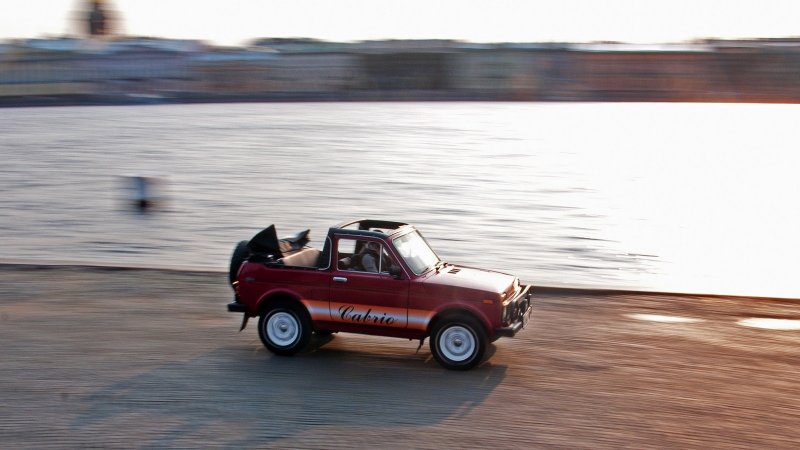Lada Niva Cossack