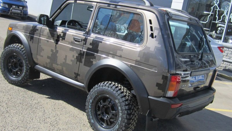 Lada 4×4 Bronto