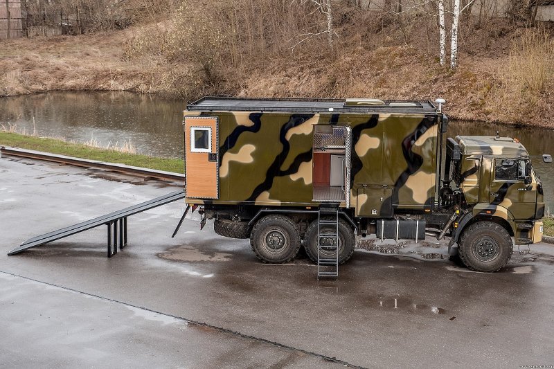КАМАЗ 43118 дом на колесах