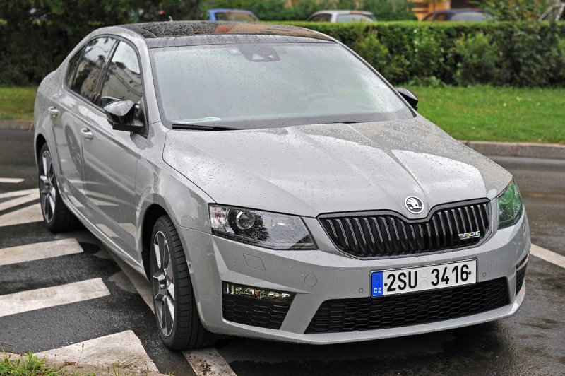 Škoda Octavia a7 серая