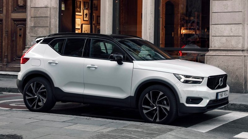 Volvo xc40 новый
