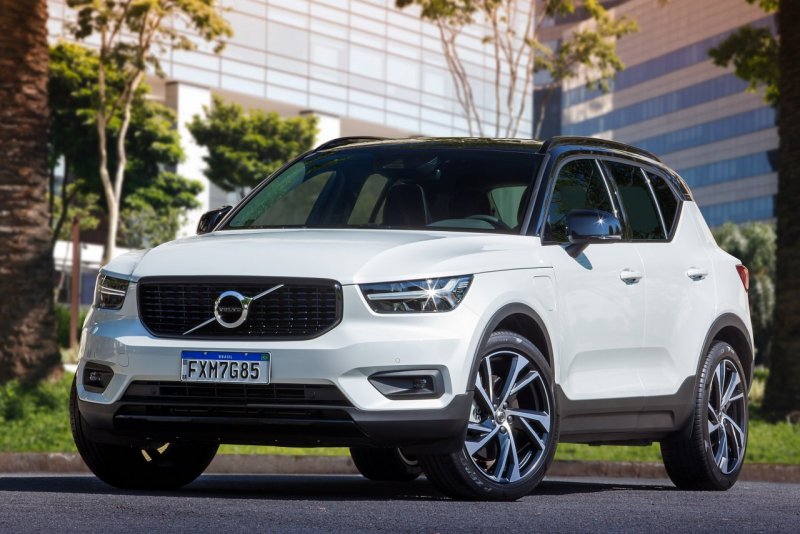 Volvo xc40 2021