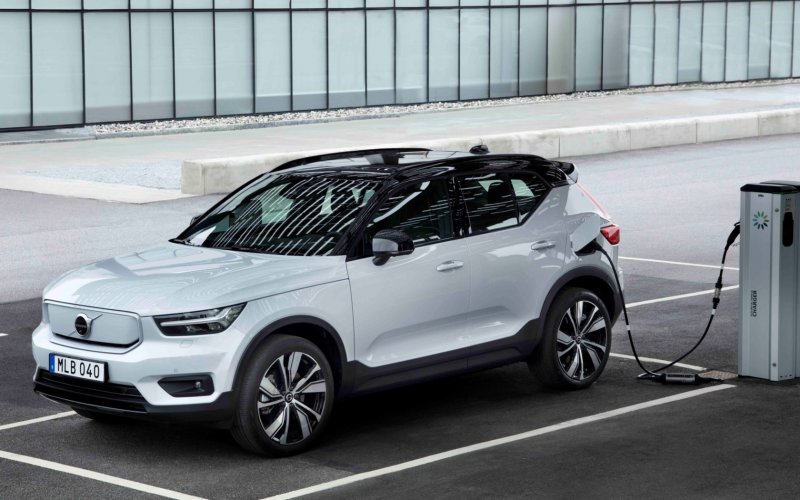 Volvo xc40 Recharge p8