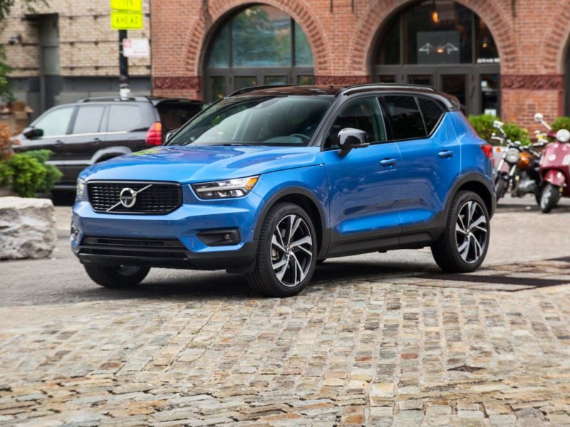 Вольво xc40 r-Design