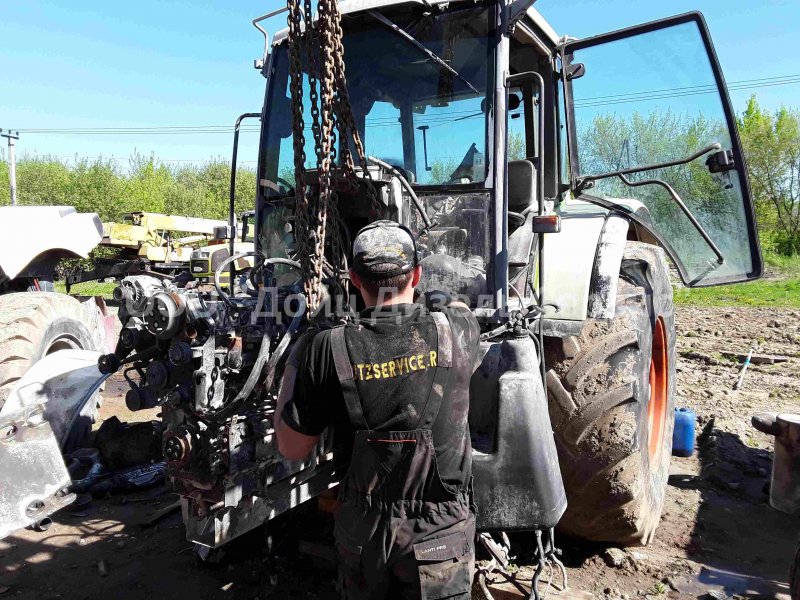 Ремонт трактора CLAAS