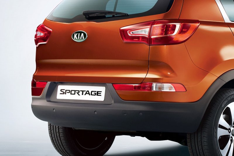 Kia Sportage 2010 сзади