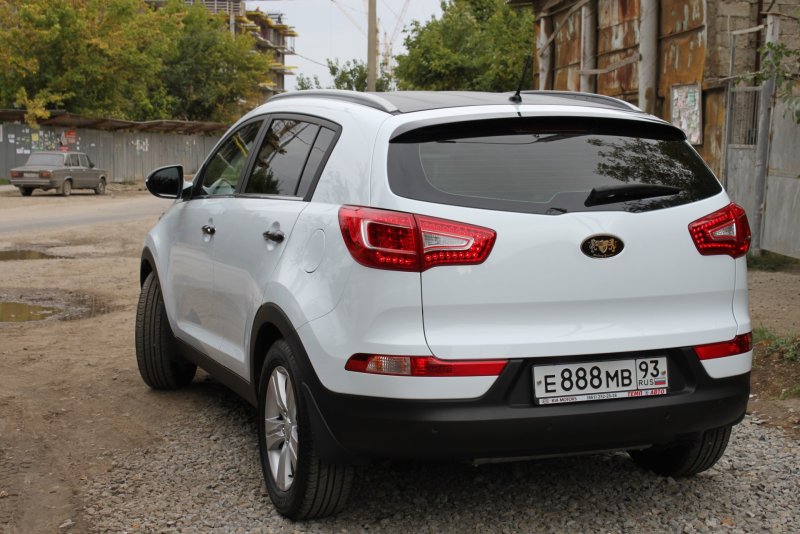 Kia Sportage 3 сзади