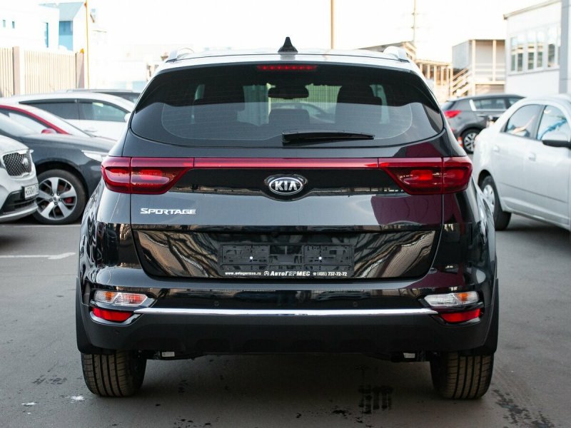 Kia Sportage 2020 сзади