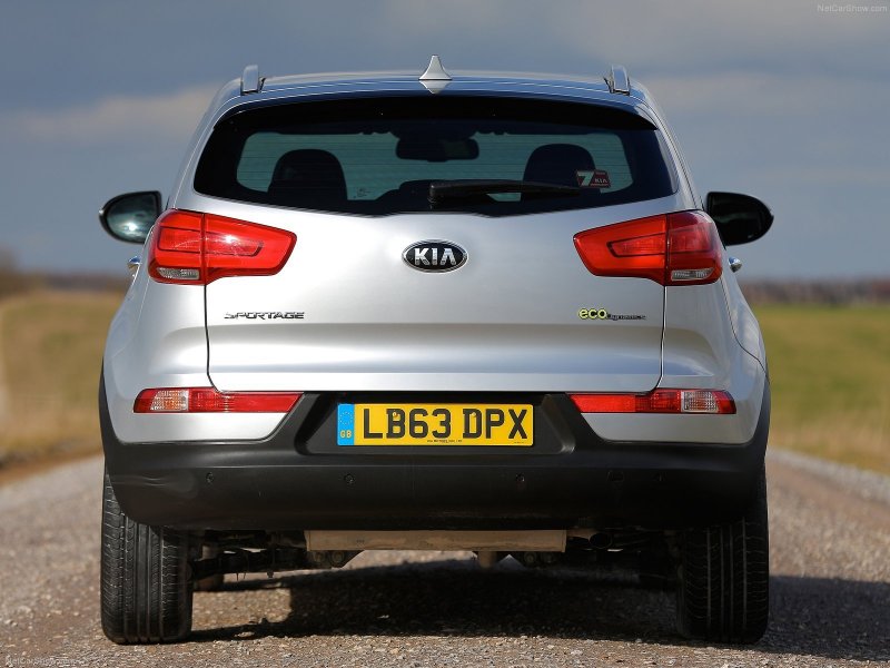 Kia Sportage 3 сзади