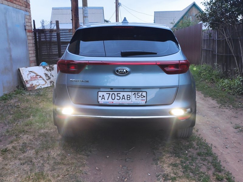 Kia Sportage задний ход