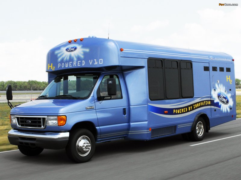 Ford Bus