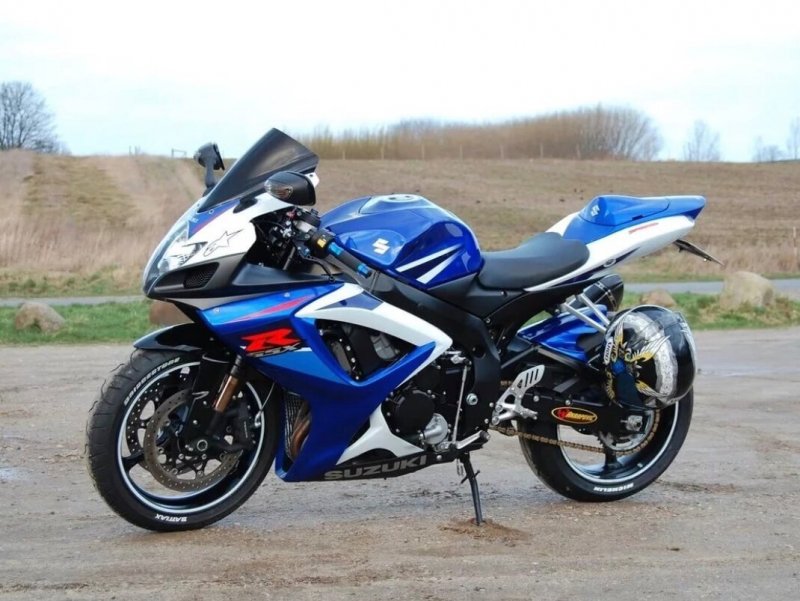 Сузуки мото GSX r750