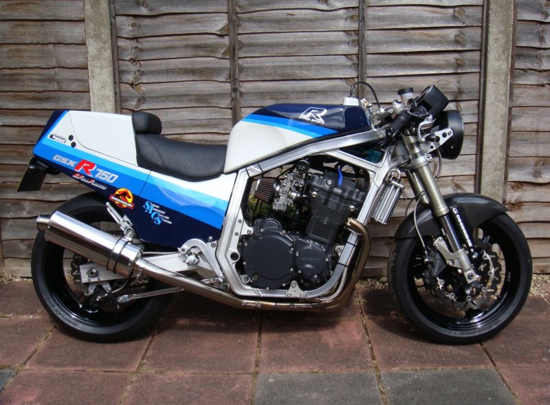 Suzuki GSX-R 750