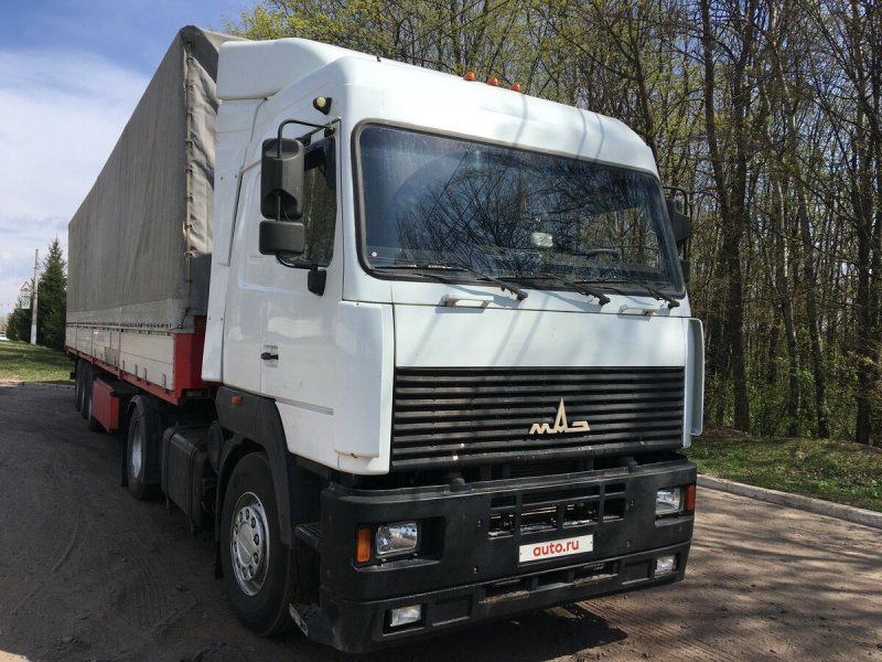 МАЗ 5440 а8 белый