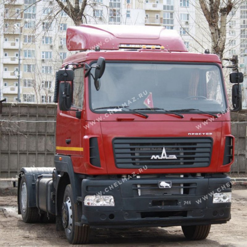 Тягач МАЗ 5440