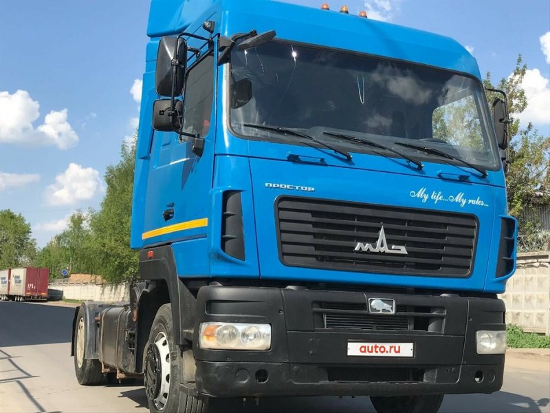 Тягач евро МАЗ 5440 синий