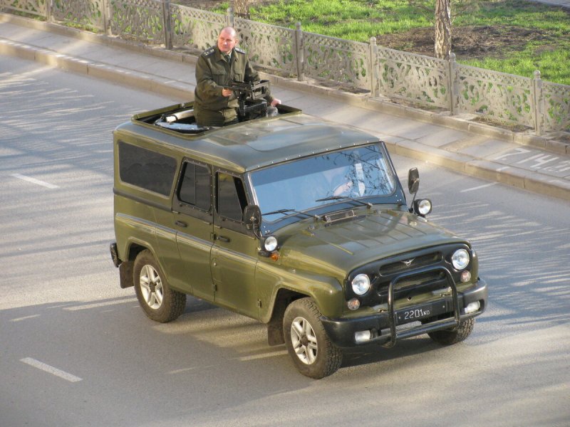 УАЗ-3132 «Гусар»