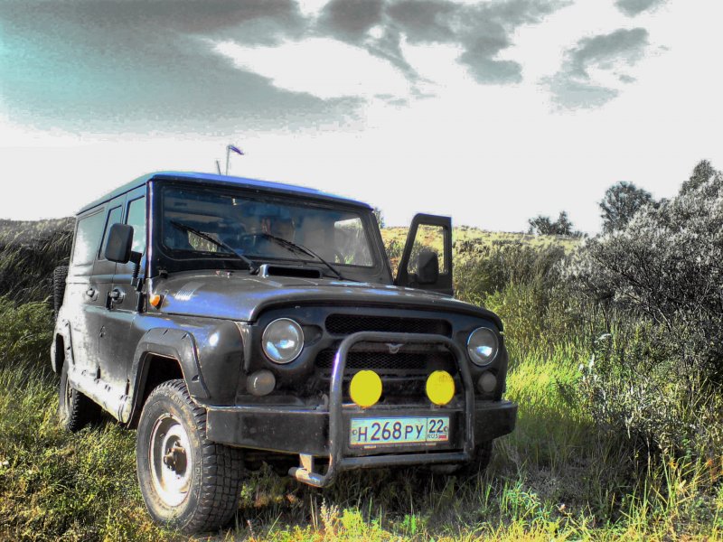 UAZ Hunter военный