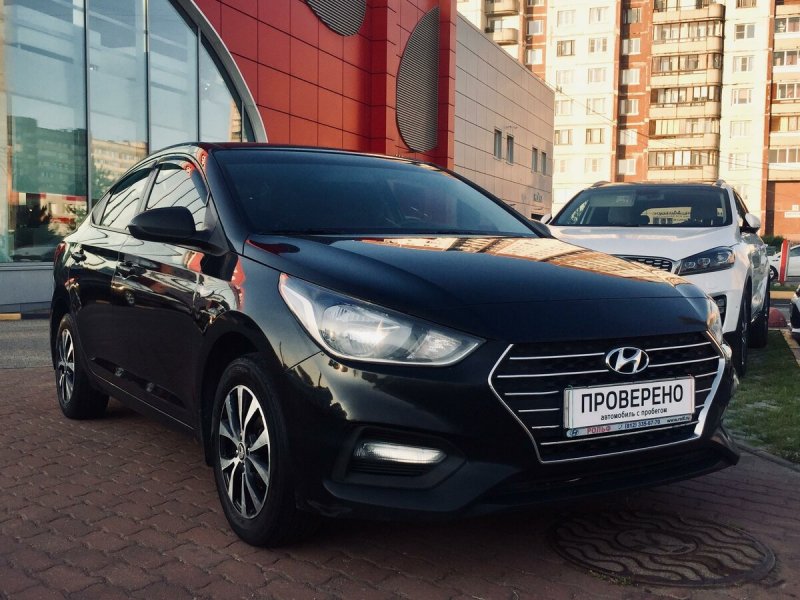 Hyundai Solaris 2018 черный