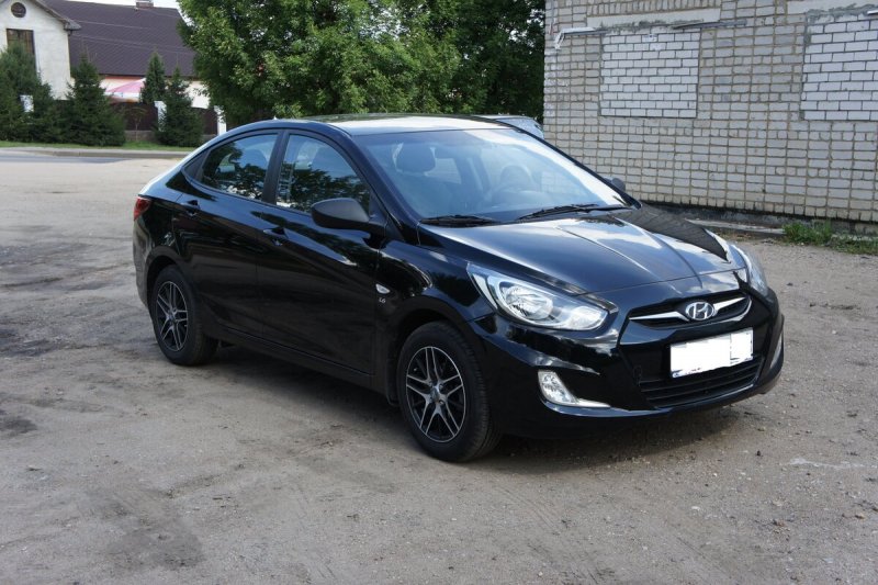 Hyundai Solaris 2014 Рестайлинг черный