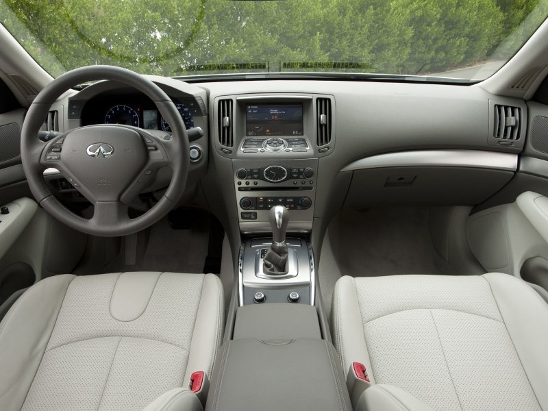 Infiniti g25 2014