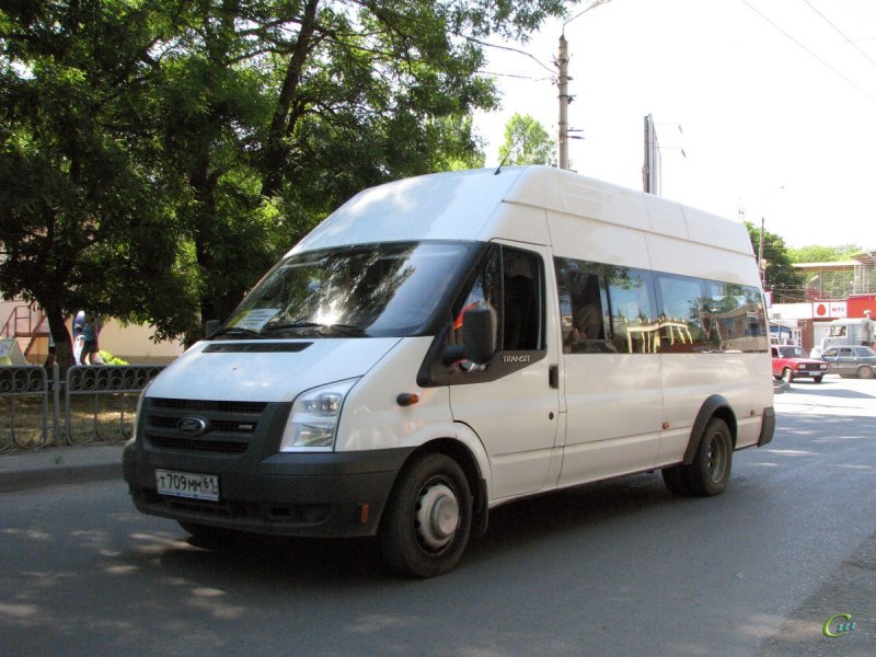 Микроавтобус Ford Transit Bus