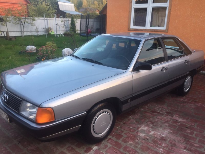 Ауди 100 в кузове с3