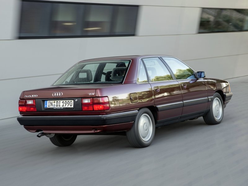 Audi 100 c3 седан