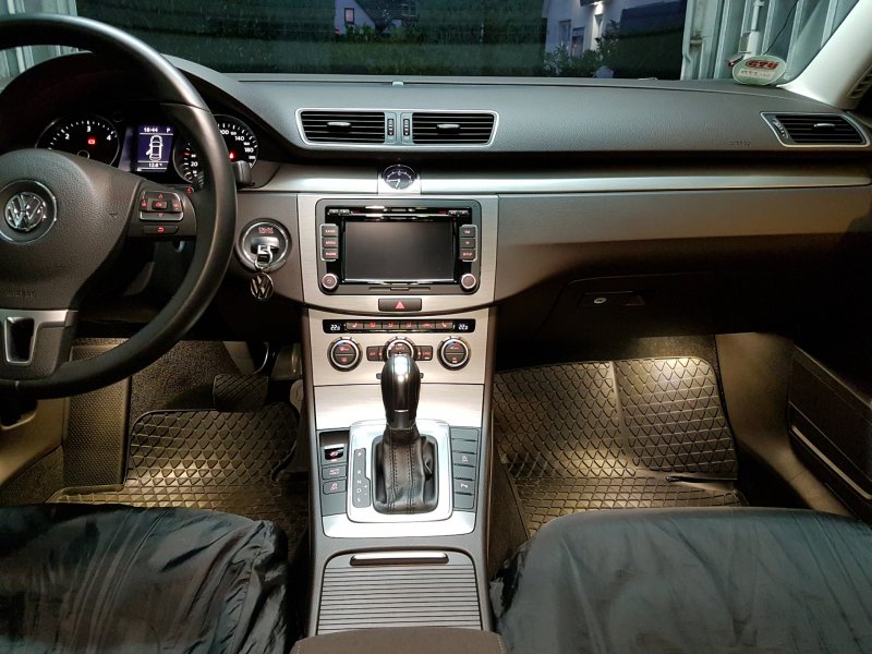 Volkswagen Passat b7 салон