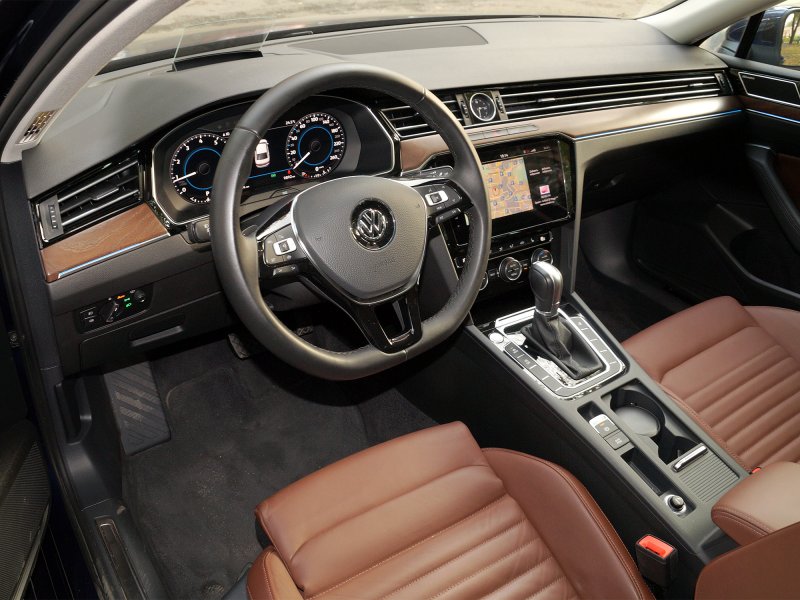 Volkswagen Passat b8 салон