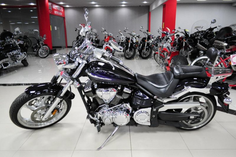 Yamaha xv1900 Raider
