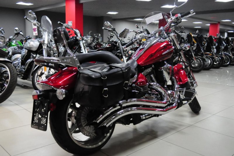 Yamaha xv1900 Raider