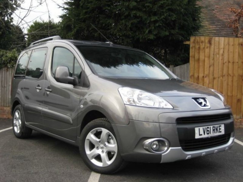 Peugeot partner Tepee на 17 дисках