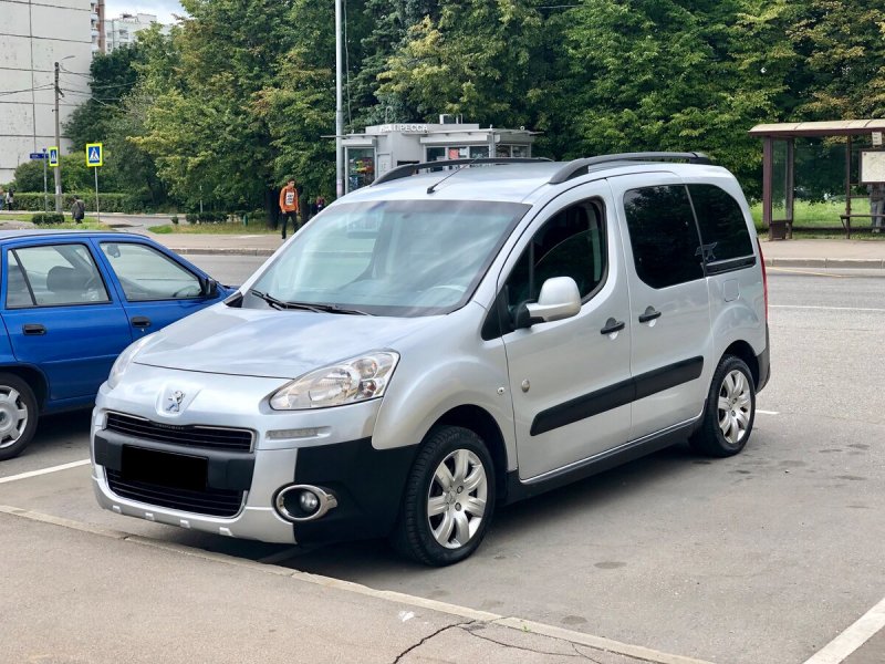 Peugeot partner 1.6 МТ, 2012,