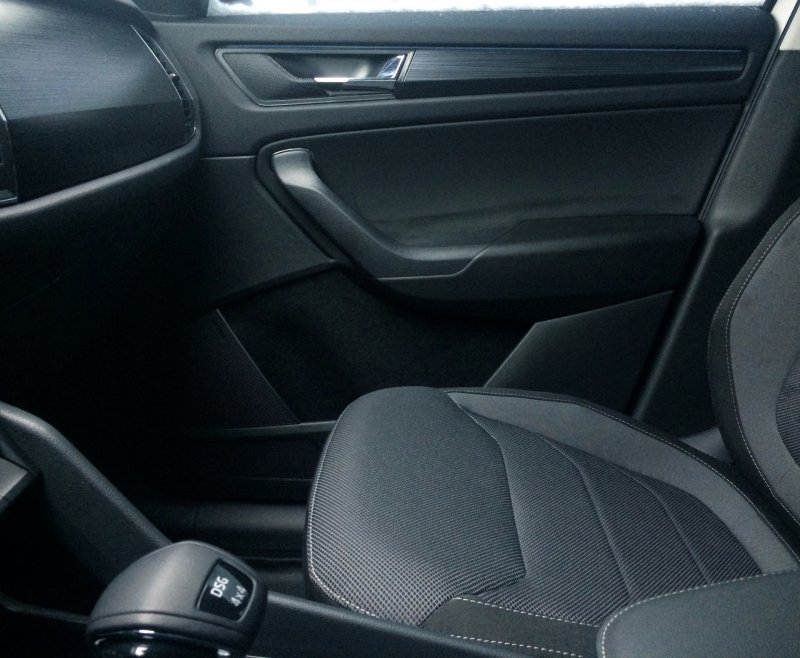 Skoda Kodiaq алькантара