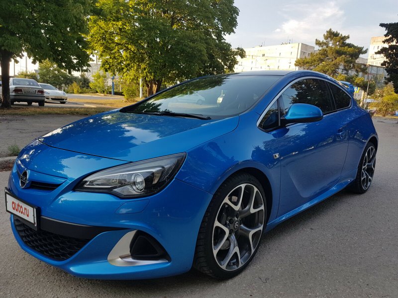 Opel Astra GTC 2006