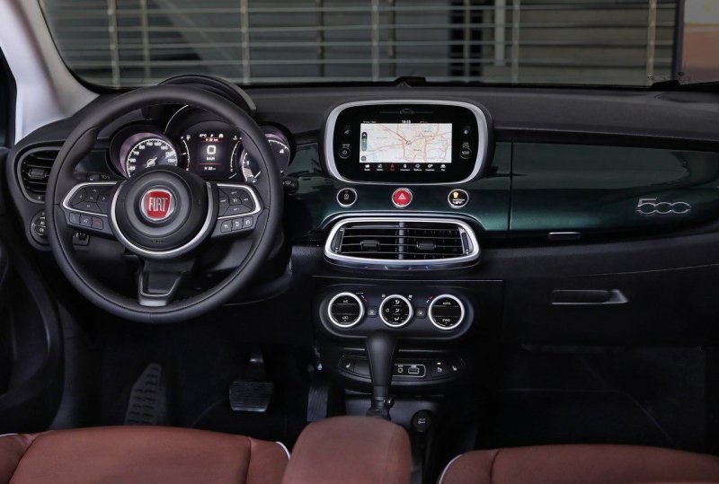Fiat nuova 500 салон