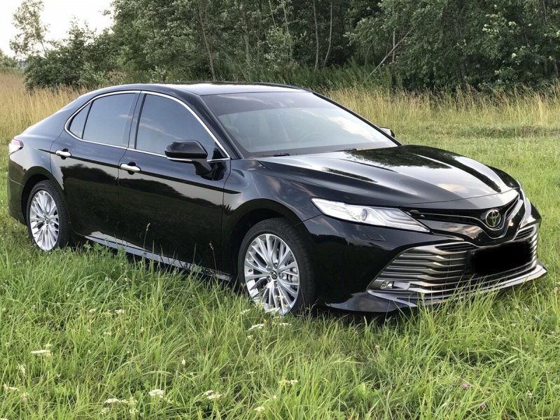 Toyota Camry 70