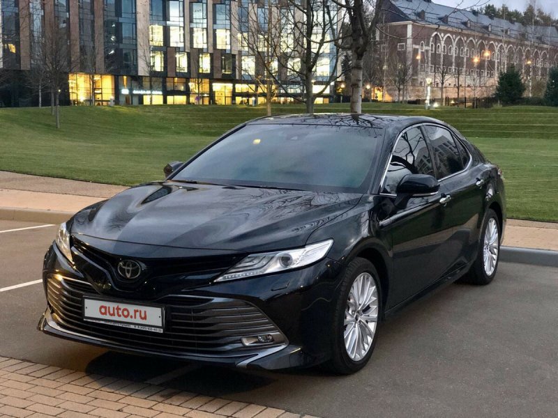 Toyota Camry xv70