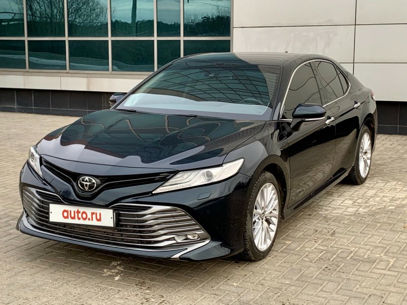 Toyota Camry xv70