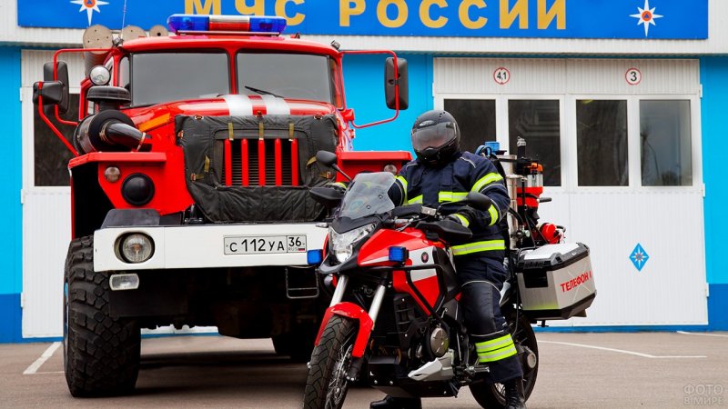 Спасатели на мотоциклах Москва