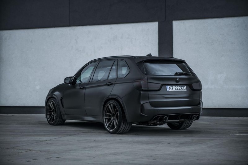 БМВ x5m матовый