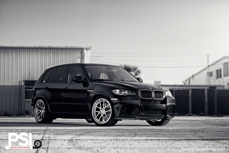 BMW x5m e70 Black Matte