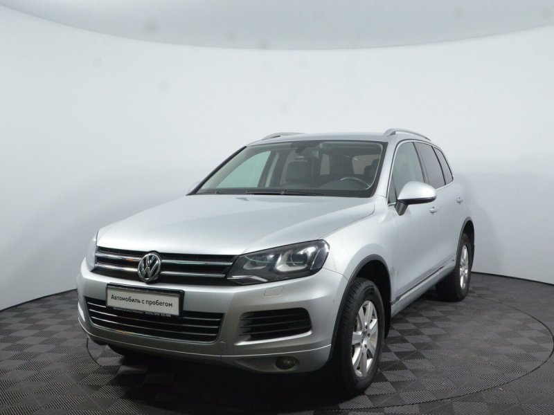 Volkswagen Touareg 2019 зад